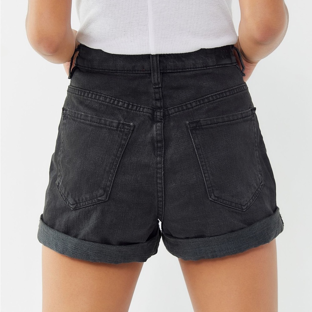 BDG High Rise Mom Short - Picture 5 of 7
